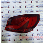 Bild in die Galerieansicht laden, BMW Bremsleuchte 120i F40 7450644 ECE Originalteil, gebraucht