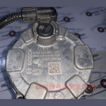 Load image into Gallery viewer, Auxiliary water pump G Series 2018-2022