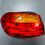 قم بتحميل الصورة إلى عارض الصور، مصباح خلفي خارجي يساري لسيارة BMW الفئة الرابعة F32، رقم القطعة 7296097