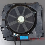 Bild in die Galerieansicht laden, BMW F10, F10 LCI, F12 Zentral-Bass rechts HiFi-System 9169686 Originalteil, gebraucht