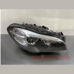 قم بتحميل الصورة إلى عارض الصور، مصباح أمامي LED يمين مستعمل لسيارات BMW الفئة الخامسة F10 وF11 (528i، 528xi، 535xi، 530i) (رقم القطعة: 7378516)