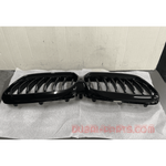 Load image into Gallery viewer, BMW G30 LCi G31 Front Grill Shadows Line 9852169 Brand New OEM
