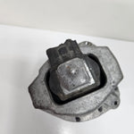 Bild in die Galerieansicht laden, BMW 3 4 Series G20 G21 G22 G26 Engine Mount Right 6860514 2019-2022