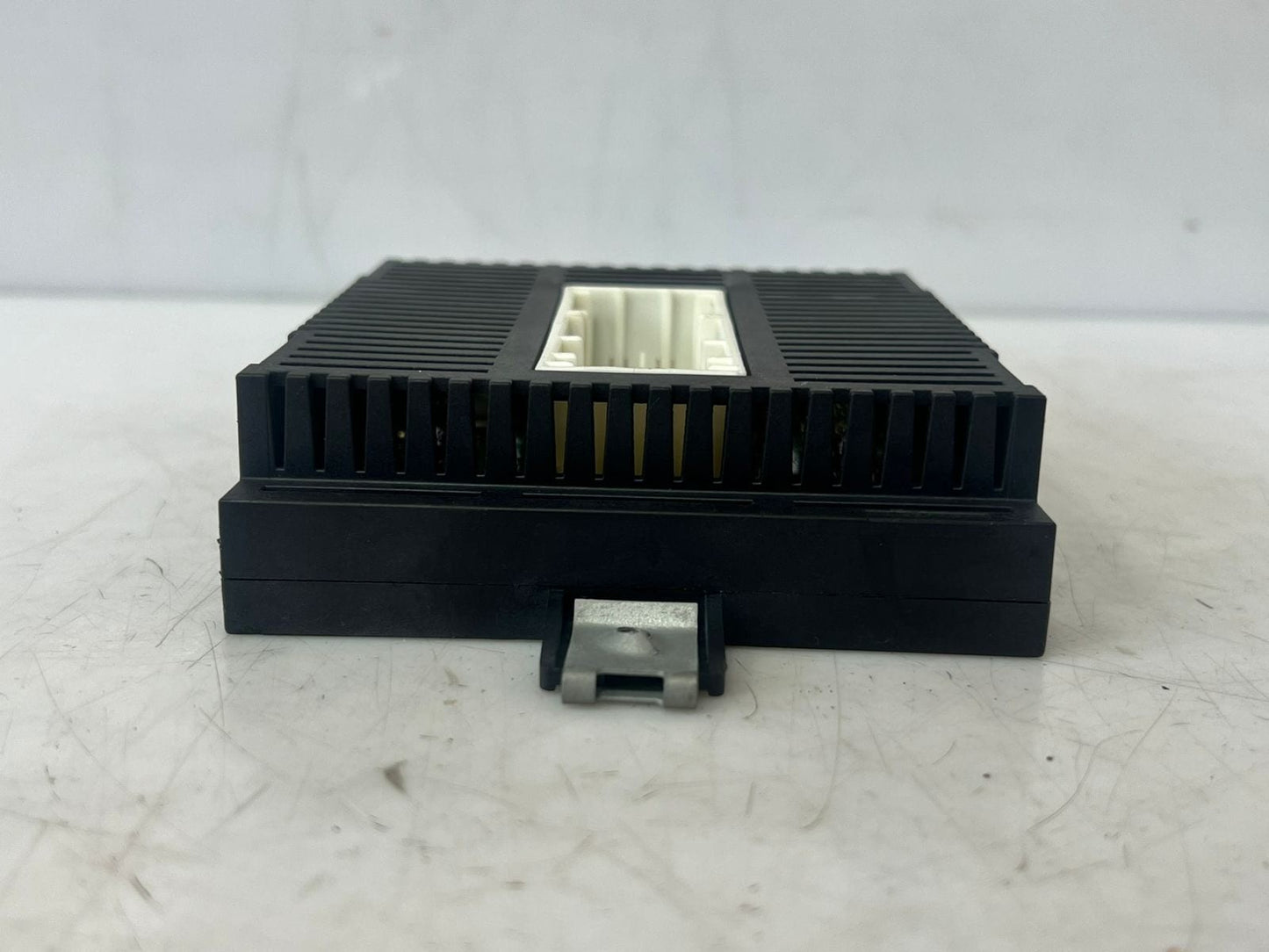 2008-2010 BMW E60 E61 E63 E64 5' 6' 7' 535i Light Control Module 9154944 OEM