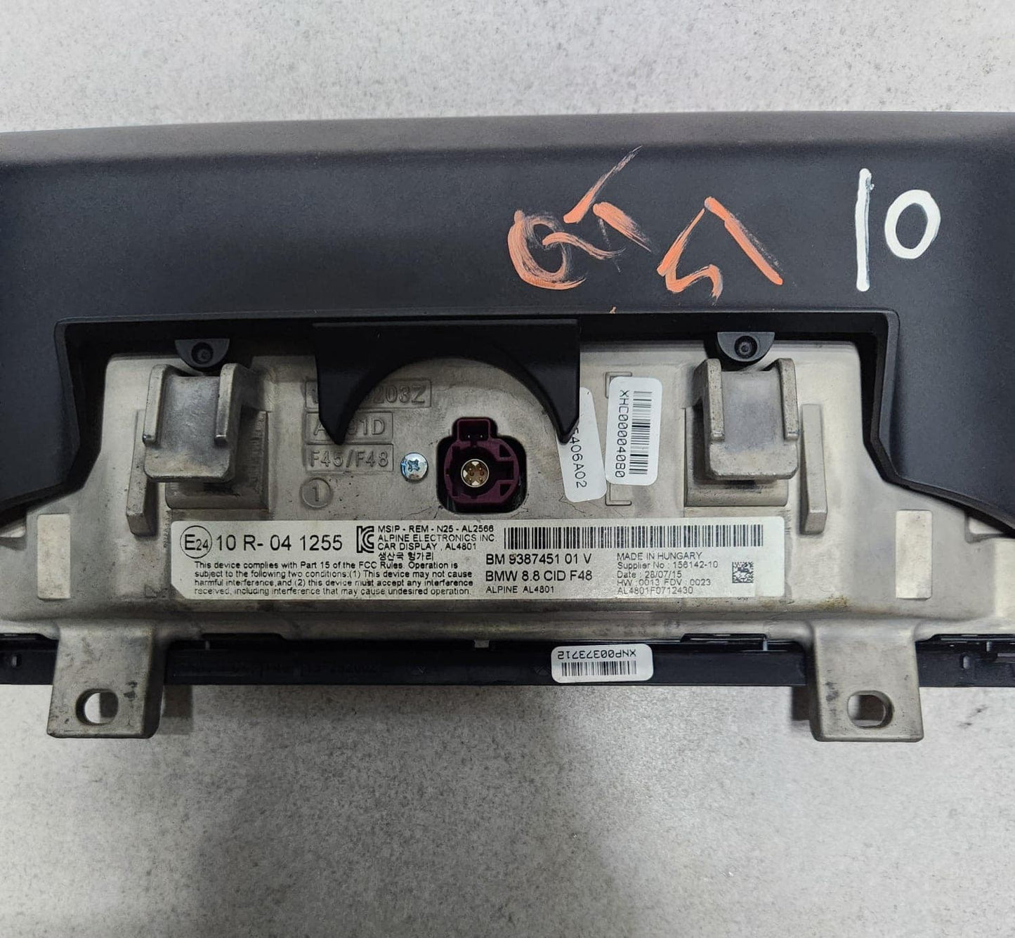 2016-2019 BMW X1 Central Information Display Screen 9387451 X1 F48