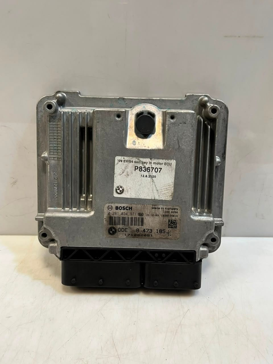 BMW X1 2' 3' F20 F21 F30 F31 F35 F46 Engine Control Unit ECU only DDE 8473185