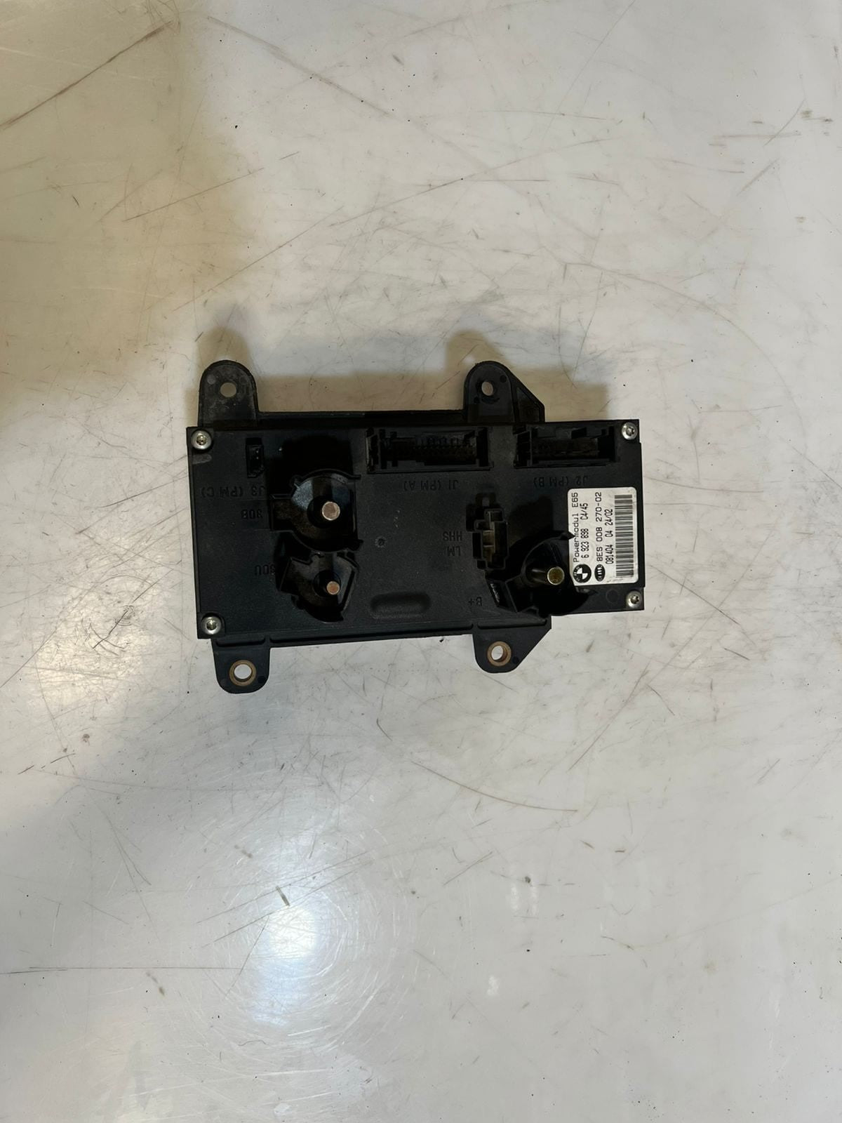 2002-2005 BMW 745i 7-Series E65 E66 Power Control Module 6923898 OEM