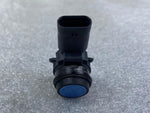 قم بتحميل الصورة إلى عارض الصور، OEM BMW F91 F92 G14 G15 G16 Parking sensor Bosch 6.51 Barcelona blue 6839856 New