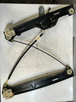 Load image into Gallery viewer, 2008-2014 BMW X6 E71 RIGHT Front Door Window Regulator With Motor 7267664 OEM