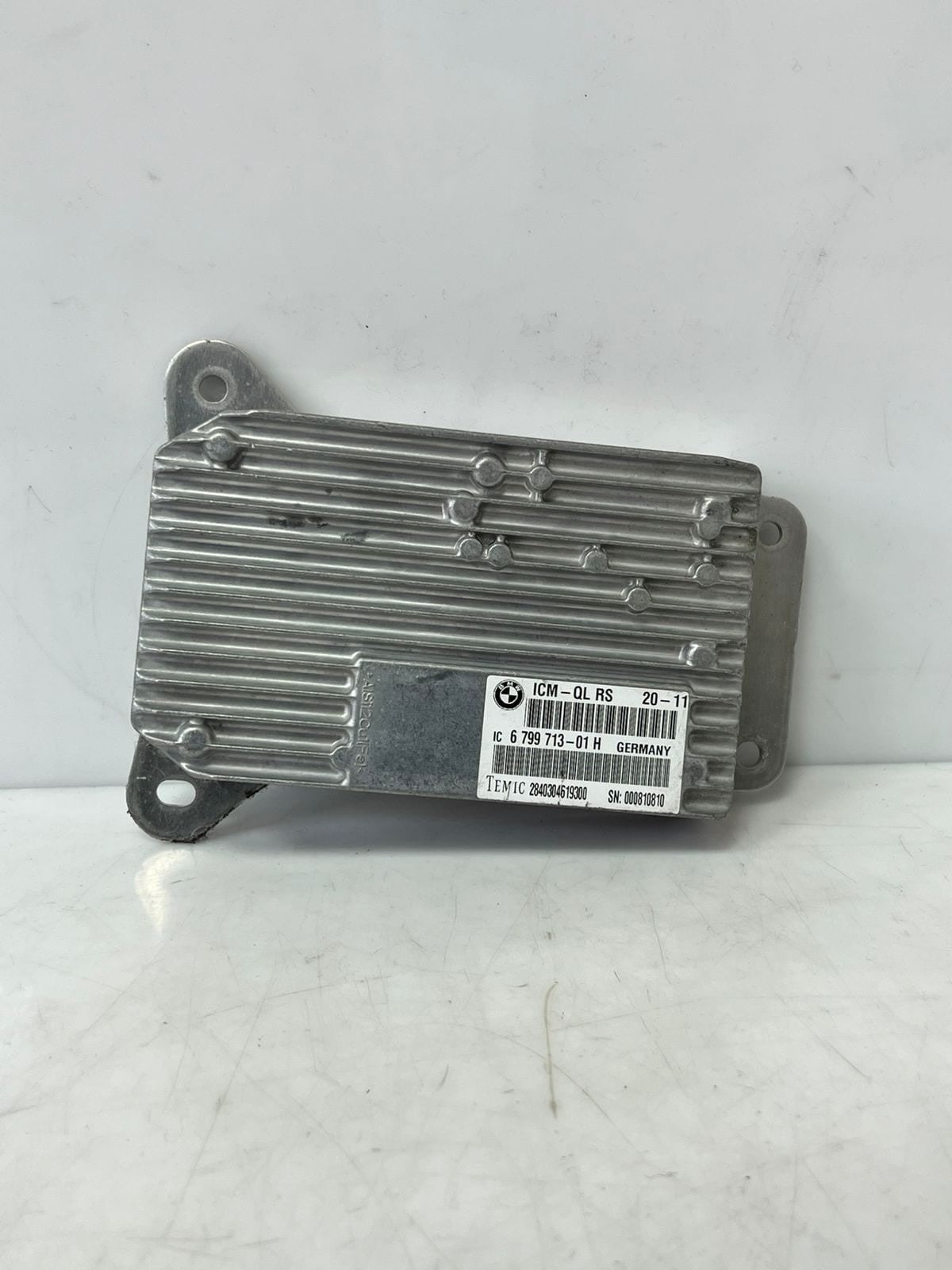 2011-2016 BMW 550i 5 Series F10 and F11 xDrive Control Module 6799713 OEM