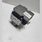 Bild in die Galerieansicht laden, 2015-2018 BMW X5 Abs Pump Control Module 6884733 X5 and X6