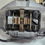 Bild in die Galerieansicht laden, 2019-2025 BMW X5 X6 X7 Front Right Left Brake Caliper 8843332-8843331 OEM