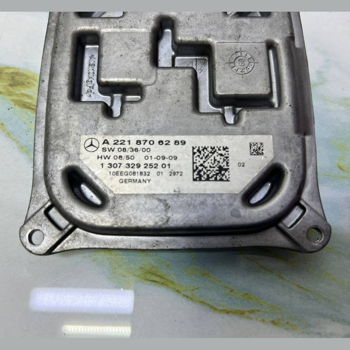 Mercedes-Benz Headlight Control Unit A 221 870 62 89