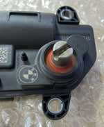 قم بتحميل الصورة إلى عارض الصور، OEM BMW G01 G11 G12 G14 G30 Muffler Exhaust Flap Actuator Drive Motor 8623424
