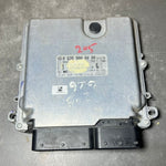 Bild in die Galerieansicht laden, 14-20 Mercedes W205 C-Class Engine Control Module Unit ECM ECU A642 9000000 OEM