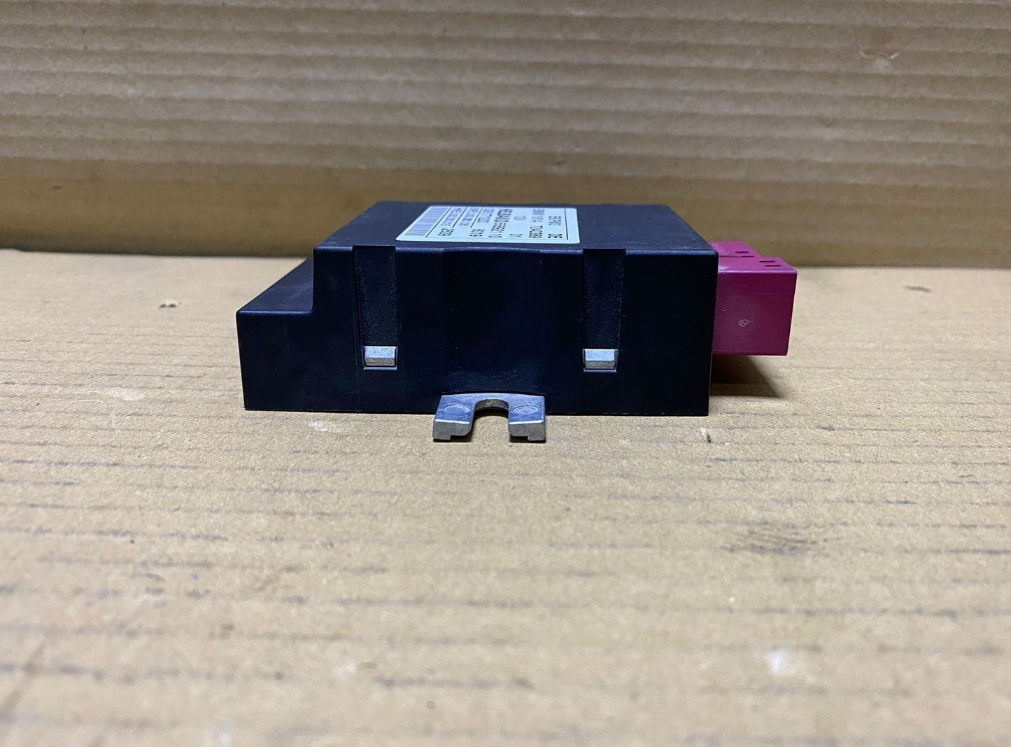 BMW Fuel Pump Control Module 7240389 F01 F02 F10 F11 7