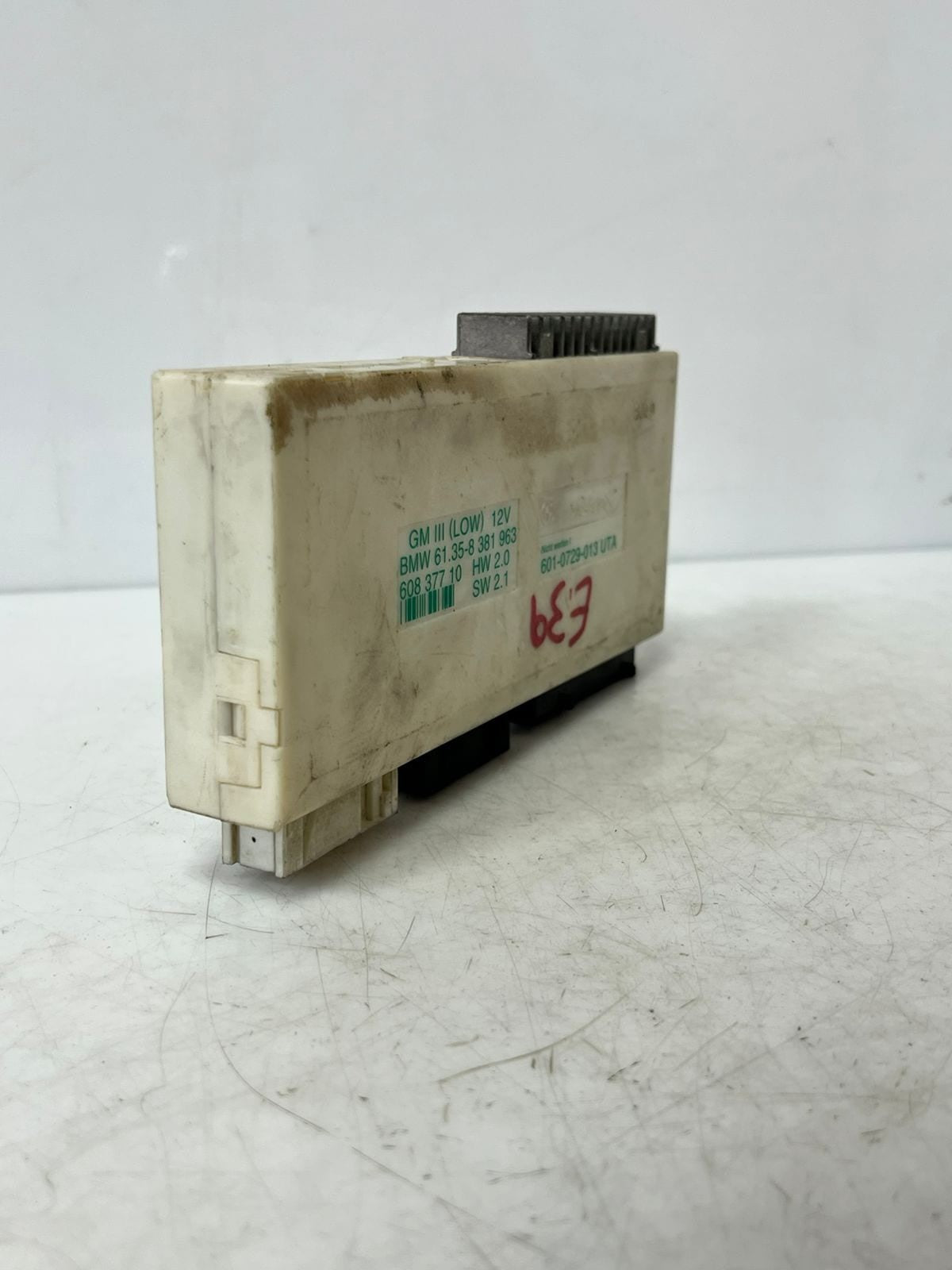 BMW 5 Series E39 GM III Body Control Module BCM 8381963 OEM