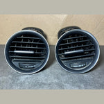 قم بتحميل الصورة إلى عارض الصور، 12-14 Mercedes W204 C300 C250 Front Dashboard Left \ Right Heater A/C Air Vent