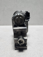 Bild in die Galerieansicht laden, 2015-2018 Mercedes-Benz C300 Throttle Body A2701410025