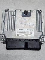 قم بتحميل الصورة إلى عارض الصور، BMW Engine Control Unit 8570933 F20 F21 1 Series and F30 320D ECU SET 2.0D 2014