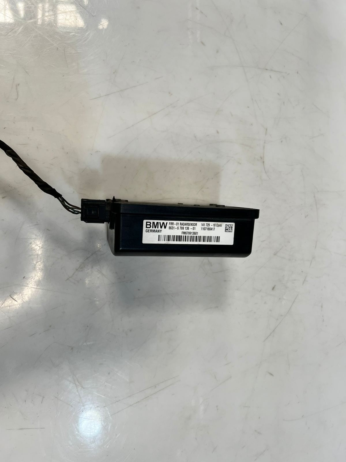 BMW F01 F02 F06 F07 F11 Adaptive Cruise Control Radar Sensor Front 6799136 OEM