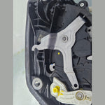 Bild in die Galerieansicht laden, BMW 5 TOURING G31 FRONT LEFT DOOR LOCK 5121 7477687 OEM