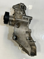 Load image into Gallery viewer, BMW F20 F21 F22 F23 F30 F31 Coolant WATR Pump With Carrier BRACKET 7644804 OEM