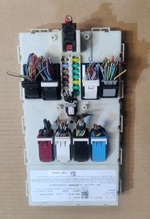 قم بتحميل الصورة إلى عارض الصور، OEM BMW F15 F16 F85 F86 X5 X6 BODY CONTROL JUNCTION BOX MODULE FEM-9343371