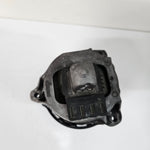 قم بتحميل الصورة إلى عارض الصور، BMW 5 Series G30 G31 G38 530d Engine Mount Bracket Right 6860478
