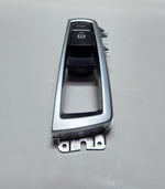 Bild in die Galerieansicht laden, 2011-2013 BMW 550i Parking Brake Switch 9217594 F10 5 Series OEM