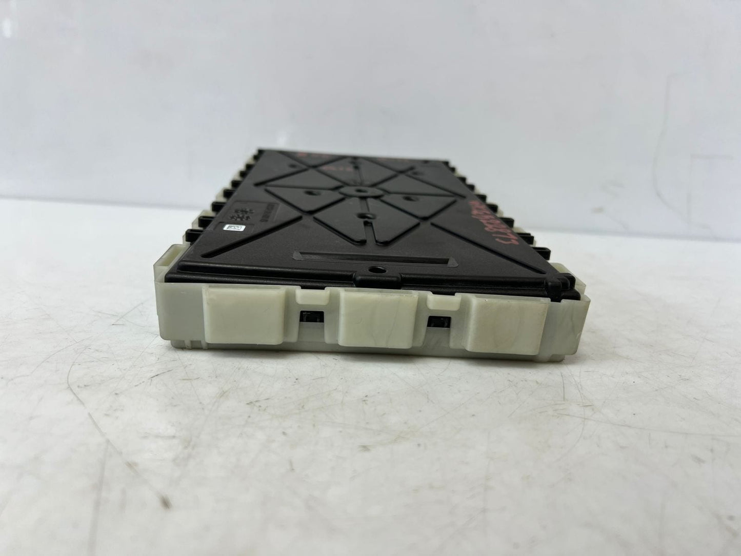 2016 BMW 750i 7 Series G11 G12 Body Domain Controller BDC 6821232 OEM
