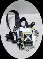 Bild in die Galerieansicht laden, BMW X3 G01 2020-2022 Front Seat Belt 7469945 08 OEM