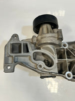 Load image into Gallery viewer, BMW F20 F21 F22 F23 F30 F31 Coolant WATR Pump With Carrier BRACKET 7644804 OEM