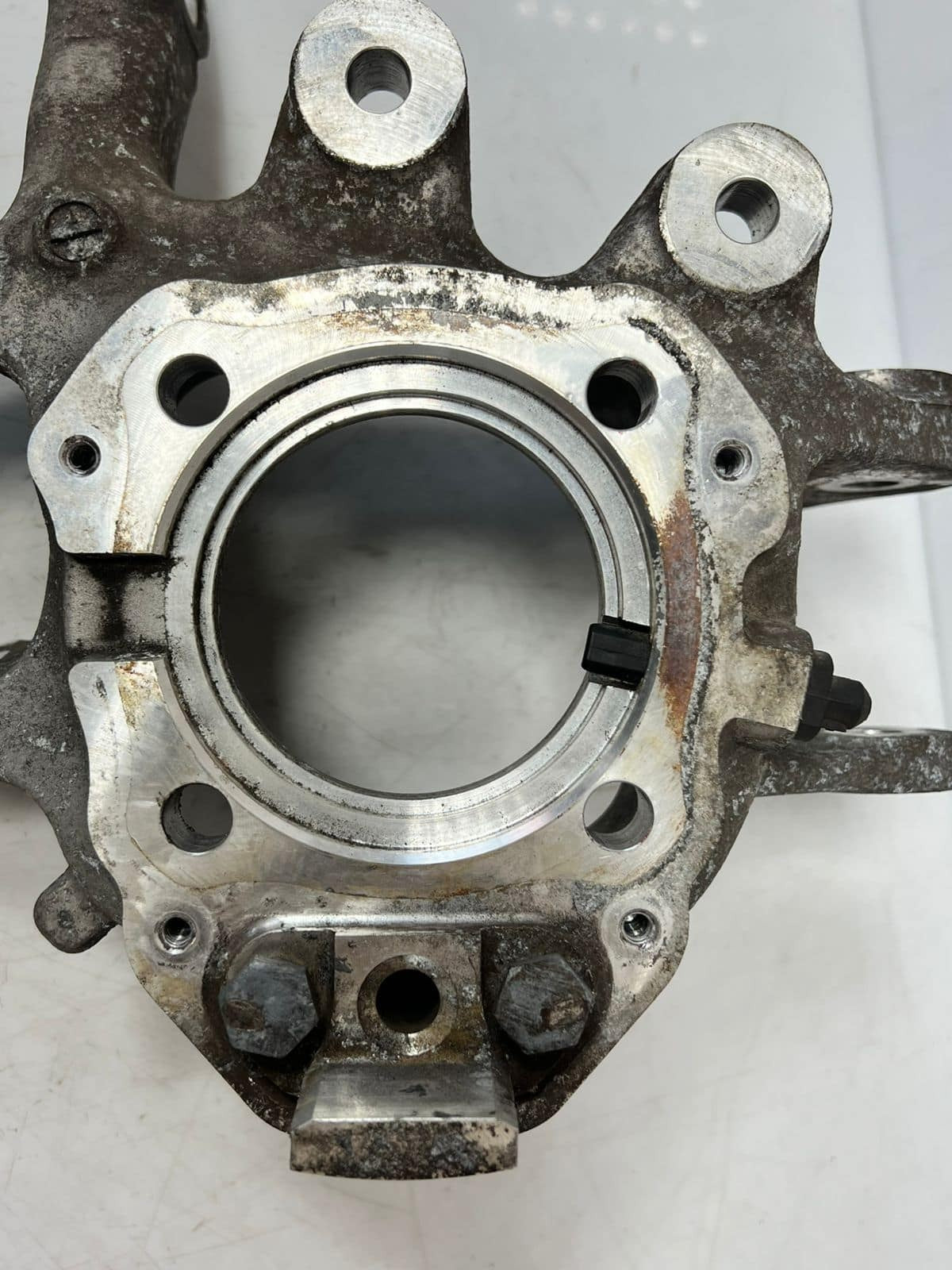 2010-15 BMW 740i 7 Series F01 F02 F03 F04 Rear Wheel Hub KNUCKLE BEARIN 6797448