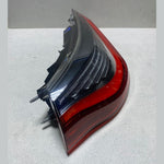Bild in die Galerieansicht laden, 2020-2022 BMW M4 Rear Right Outer Taillight 7477606 G22 G82 430i 440i