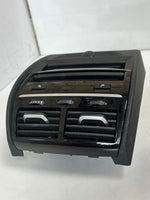 قم بتحميل الصورة إلى عارض الصور، BMW F90 M5, G30, G31, G32 Rear Center Console Fresh Air Vent Grille 9357866 OEM