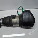 Bild in die Galerieansicht laden, 6877553-2016-2022 BMW 7 Series G11 G12 740i 2WD Front Air Suspension Strut OEM