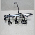 Bild in die Galerieansicht laden, 2008 BMW 3 Series E90 E91 F30 and X3 E83 N47 Fuel Injector Rail 7809128 OEM