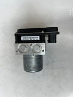 Bild in die Galerieansicht laden, 2012-2015 BMW X1 E84 Anti-Lock Brake System ABS PUMP Module 6860216 OEM