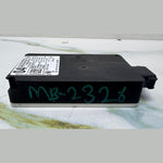 Bild in die Galerieansicht laden, 2014 Mercedes-Benz E63 AMG Blind Spot Radar Sensor A0009058802 W212 E63 AMG