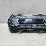 Bild in die Galerieansicht laden, 2015 Mercedes-Benz CLA180 Climate Control Panel A2469000715