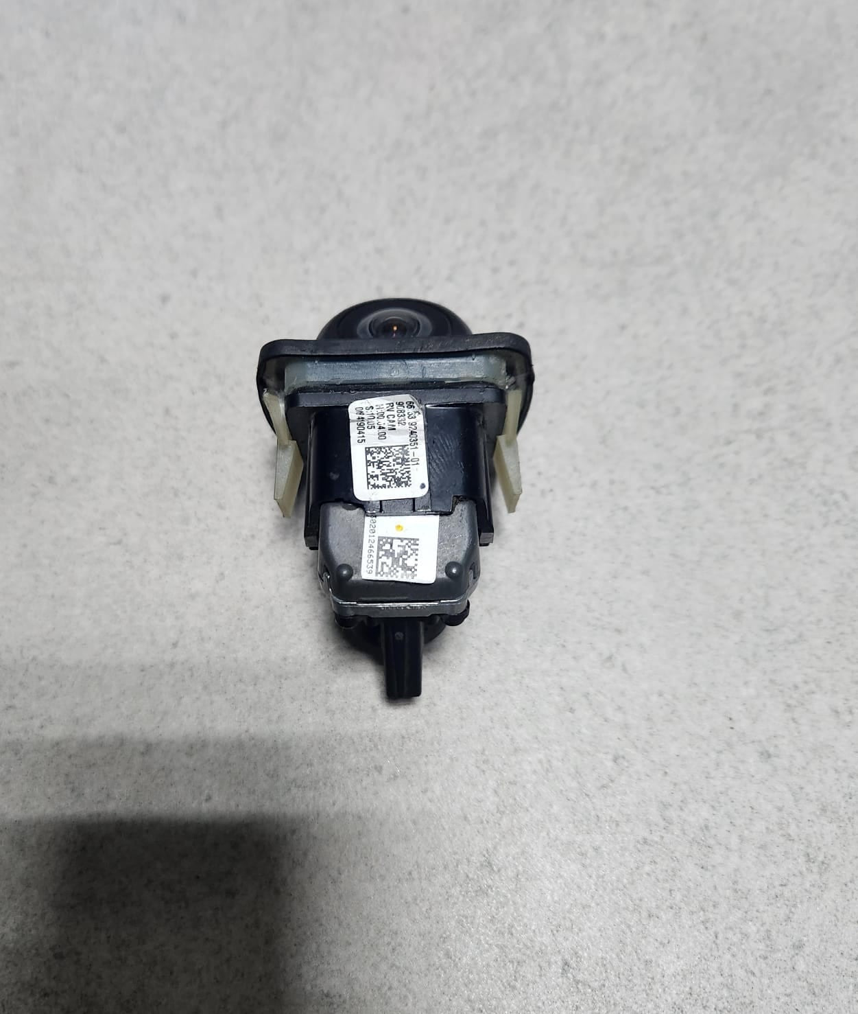 BMW Rear View Camera 9240351 F10 F11 F20 F21 F22 F23 F30 F31 F32 F34 F36 F82 M4