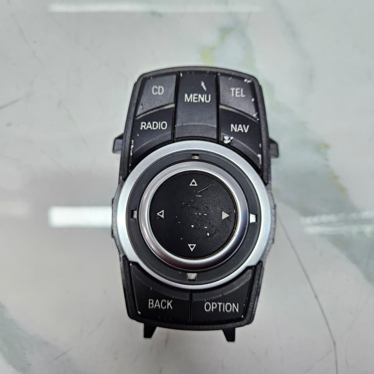 OEM BMW E90 E91 E92 E81 E84 E87 F10 I Drive Control Module 9213309