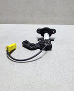 Bild in die Galerieansicht laden, 2013-2018 BMW X5 F15 and X6 F16 RIGHT SIDE Hood Hinge Actuator 7326020 OEM