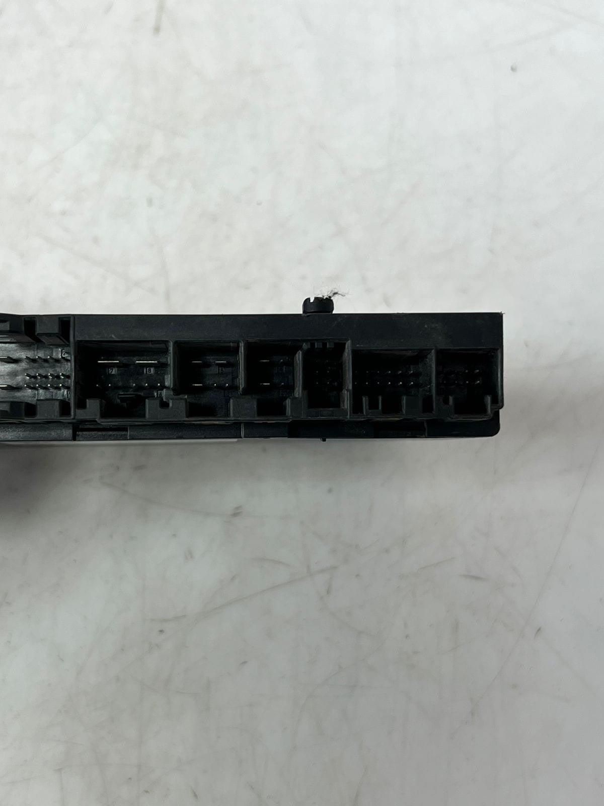 BMW 7 Series F01 F02 F03 F04 5' F10 F11 Seat Control Module 9248567 OEM