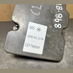 قم بتحميل الصورة إلى عارض الصور، Mercedes W246 CLA GLA B-Class ABS Anti Lock Brake Pump Module A000 4312300 OEM