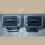 Load image into Gallery viewer, 08-10 Mercedes W204 Class Front Dashboard Left \ Right Heater A/C Air Vent