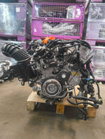 قم بتحميل الصورة إلى عارض الصور، BMW B58B30S Engine Assembly – X5 G05 50e Like New PLUG IN Hybrid km 100 used
