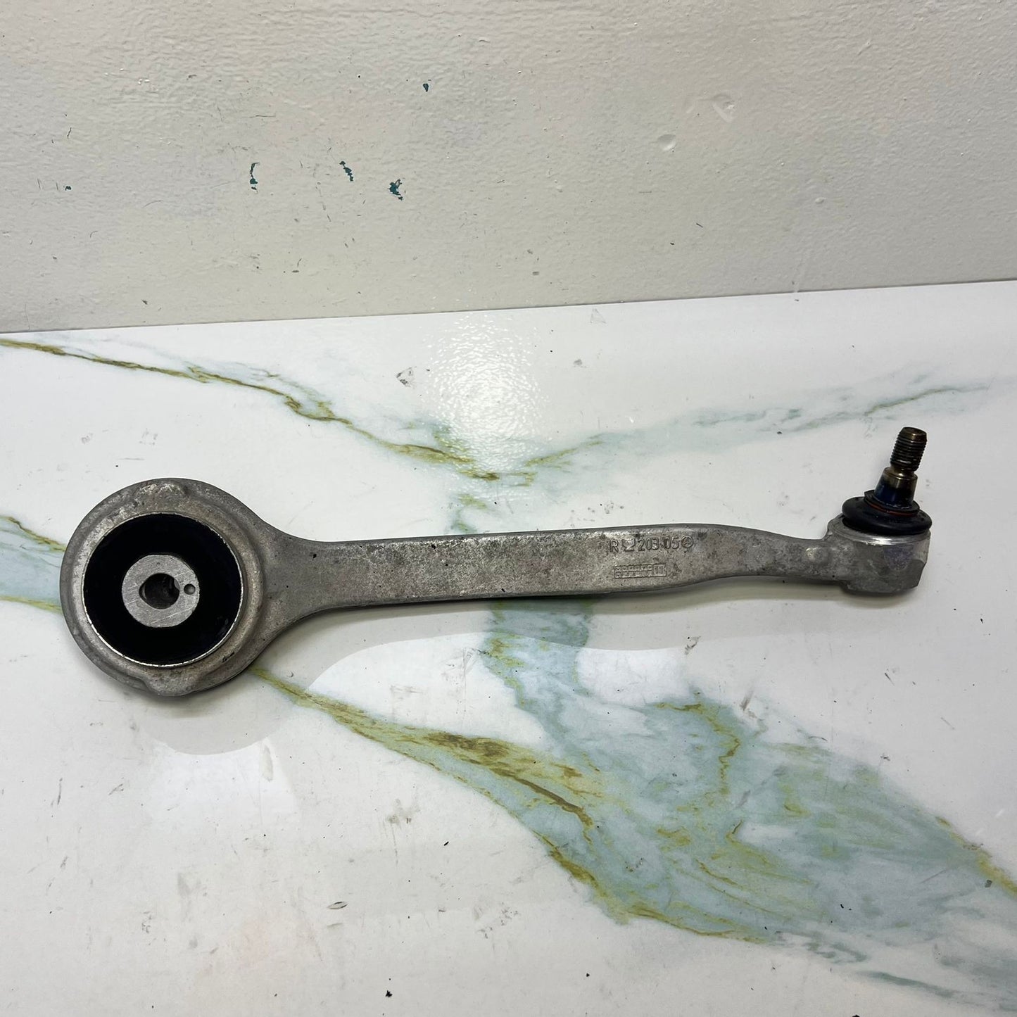 08-14 Mercedes W207 E350 C300 C350 Front Right RWD Suspension Upper Control Arm