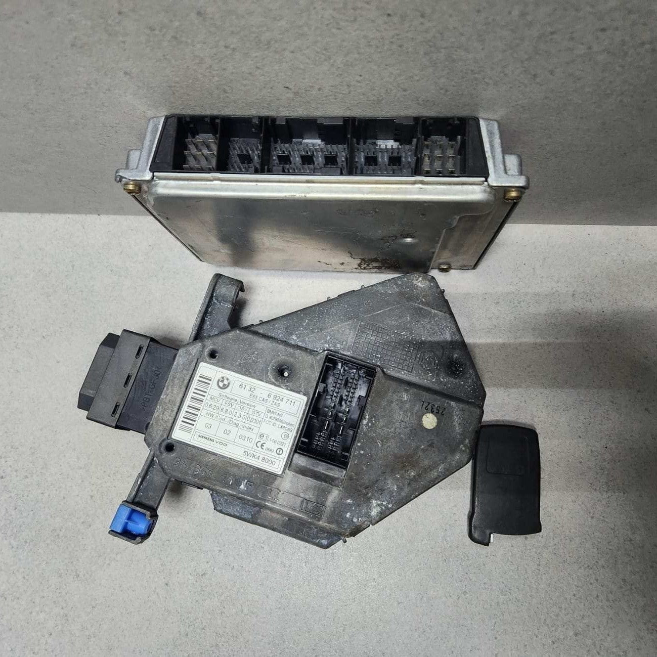 2002-2005 BMW 745i Engine Control Module 7523368 745Li E65 E66 with 4.4L N62 LHD